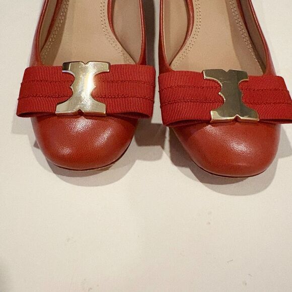 Tory Burch Bow Leather Pump Brown Size 7.5 2” Block Heel Quiet Luxury Classic - Picture 3 of 10